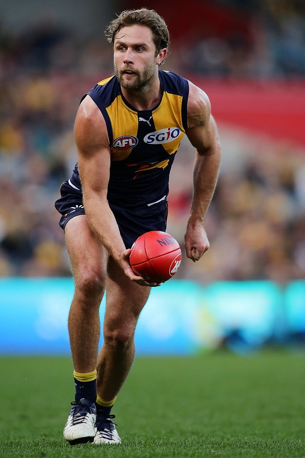 Stop or go? Eagle tagger ready for Giant task