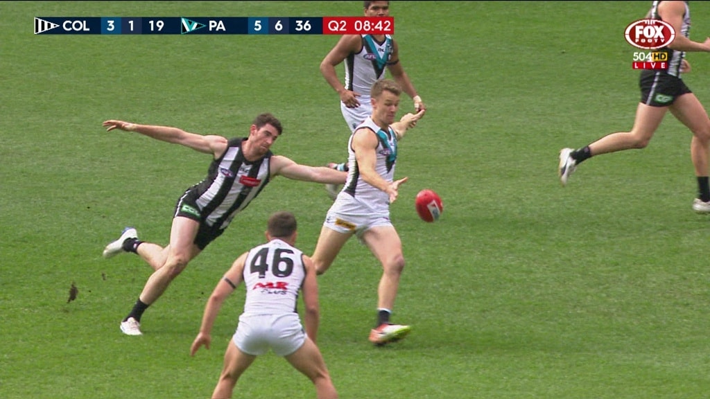 Robbie rocking the 'G