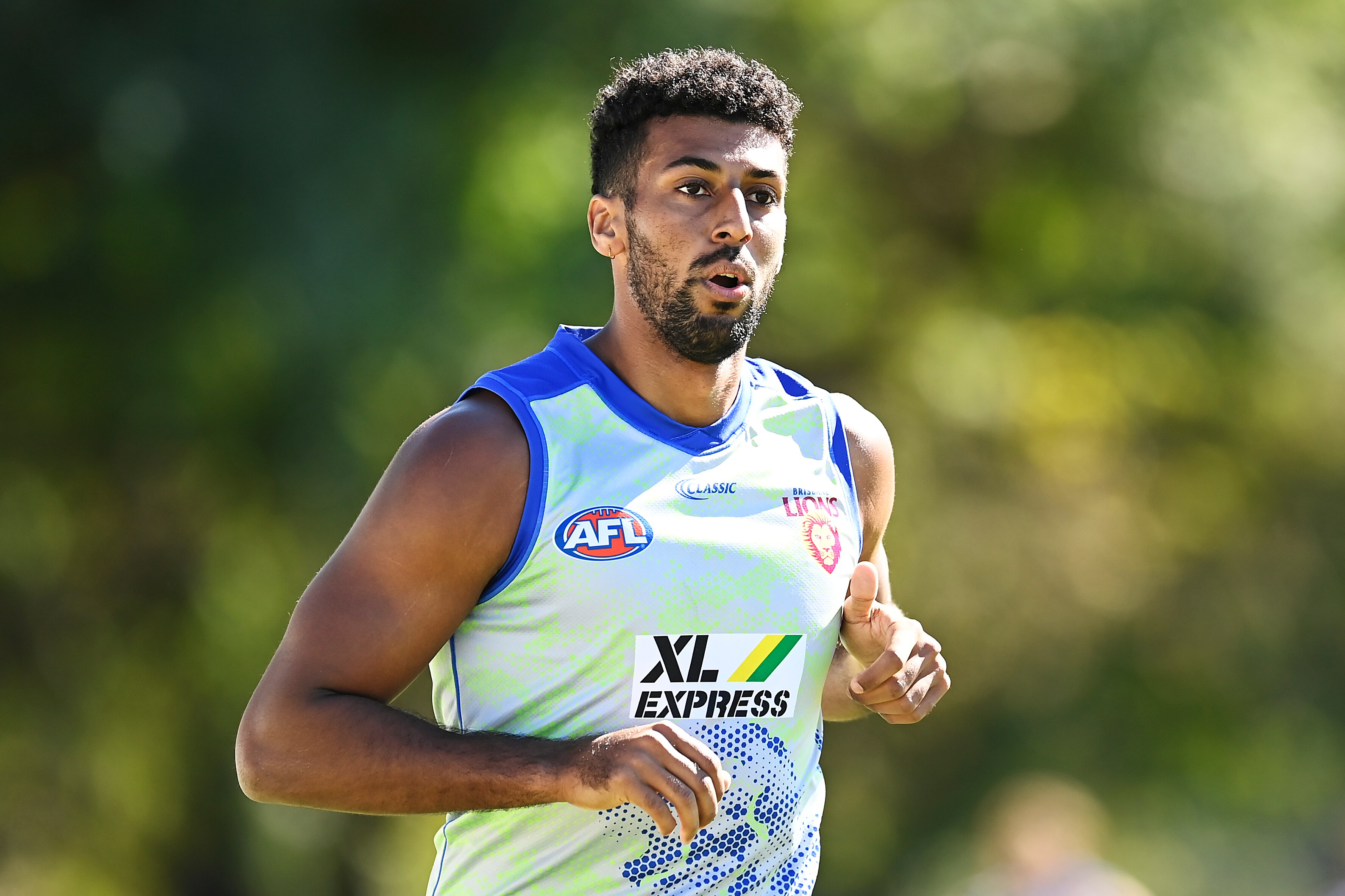 Long-time Lions ruck requests fresh start