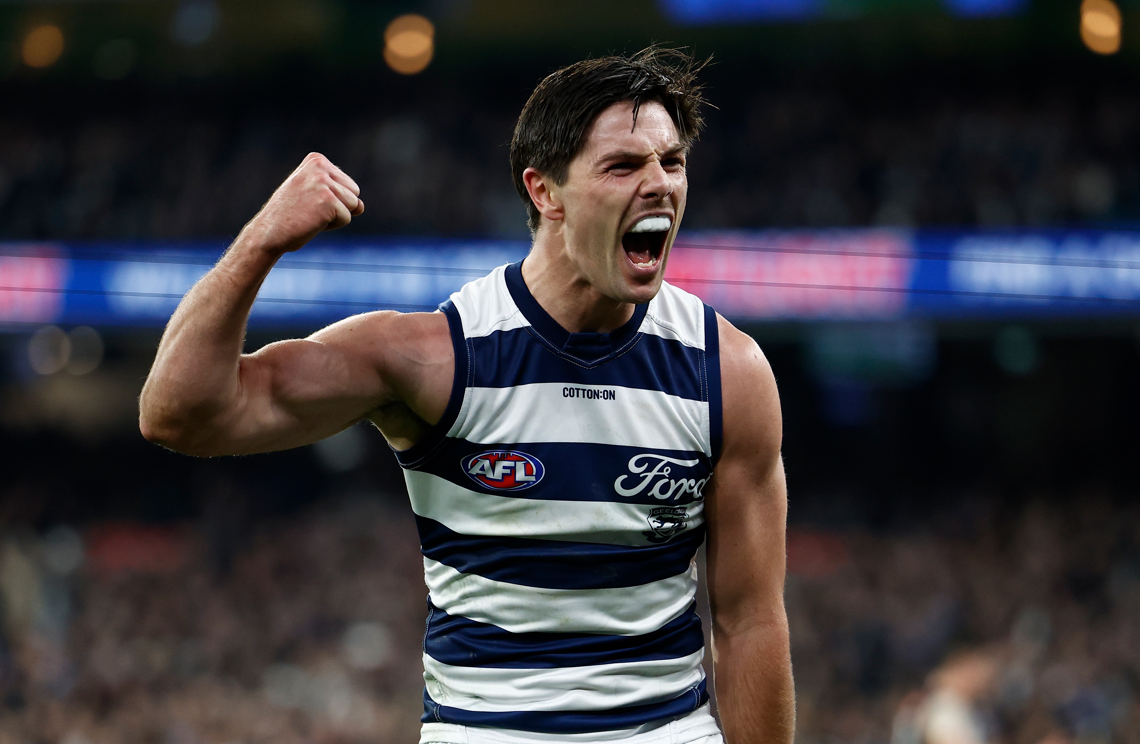 Cats surge to third as Pies' flag defence takes another hit