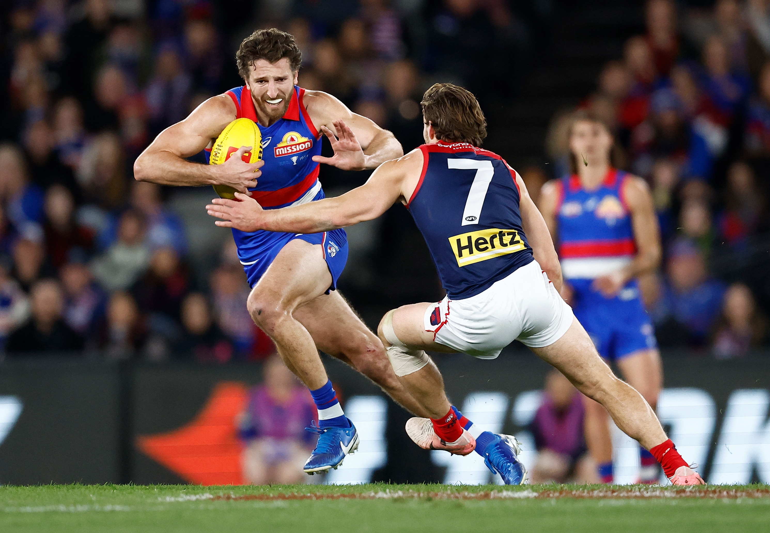 Dees 'nowhere near the level' says Goodwin, all hail the Bont