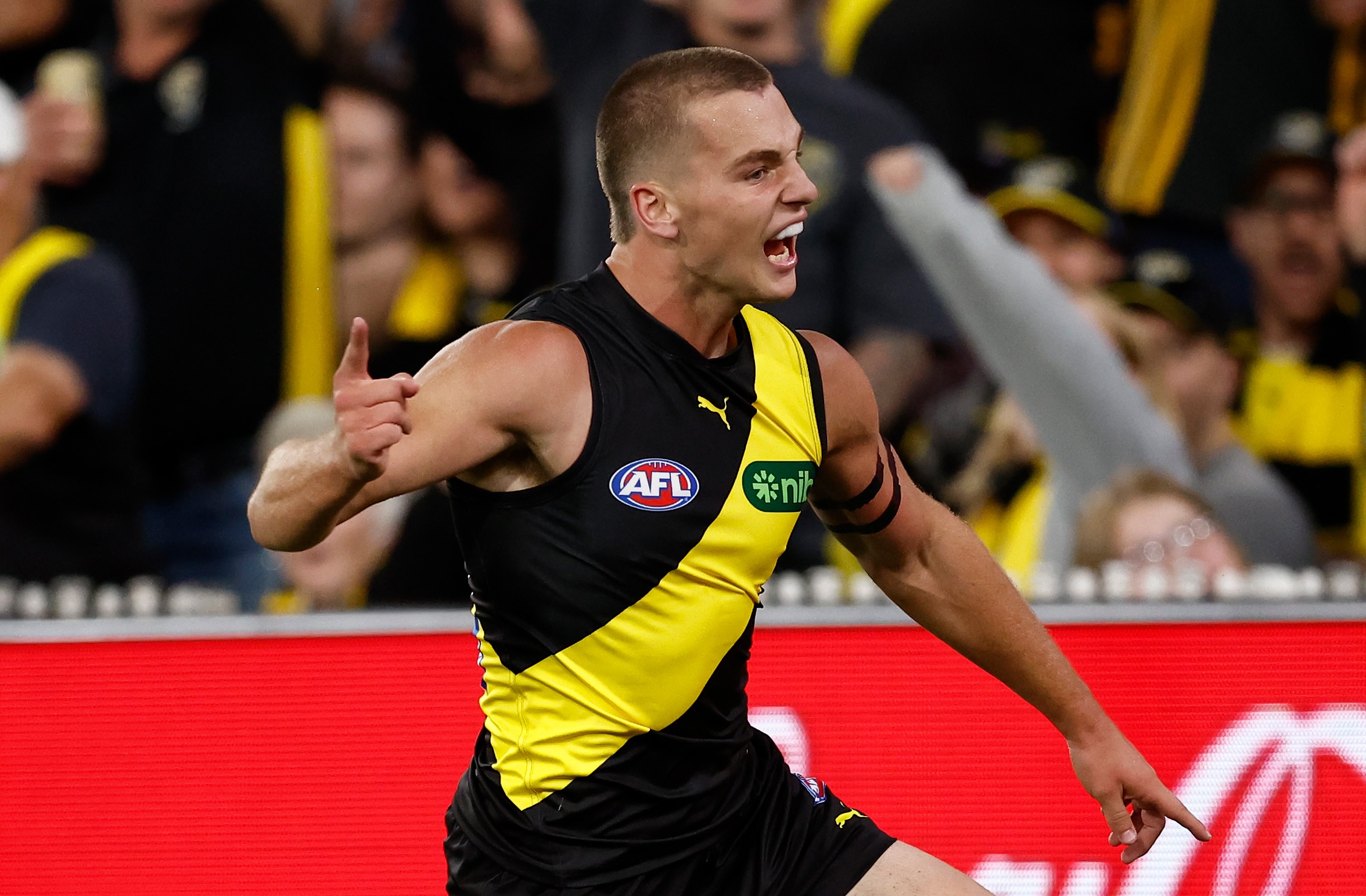 Tiger's time: No.1 pick goes from broken jaw to Rising Star nom