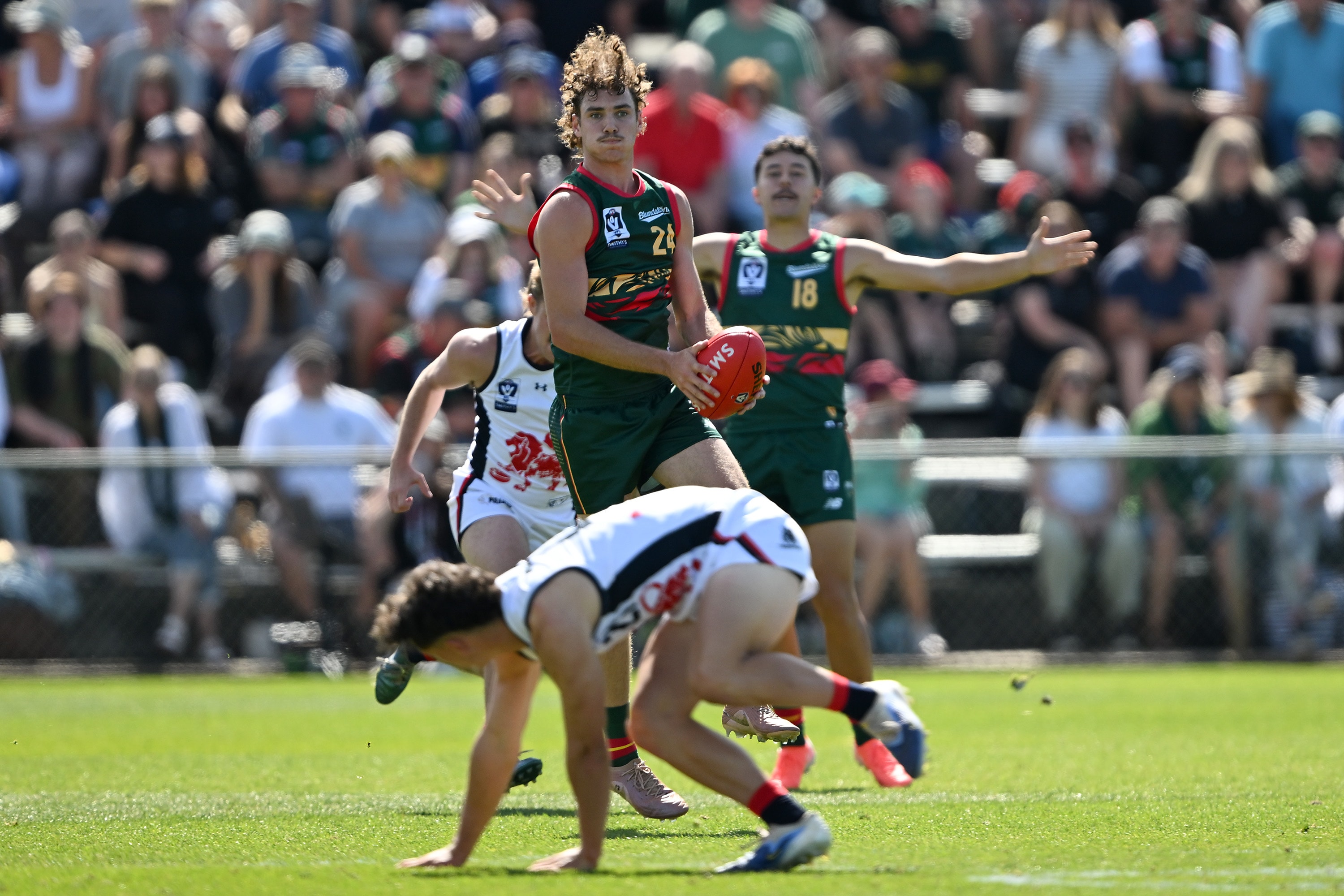 LISTEN: The top mid-season draft prospects, teams who have made quick jump
