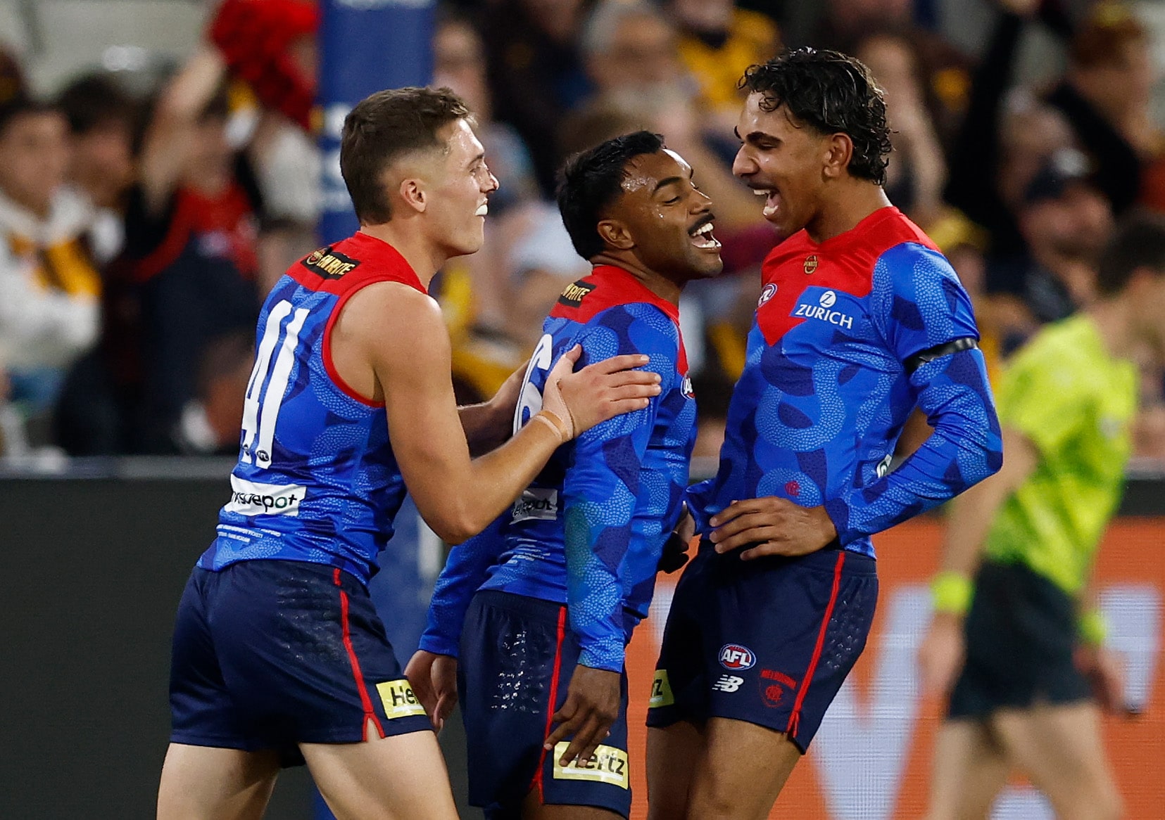King dreams of 'box office' Demons, Mitchell says Hawks 'got a lesson'