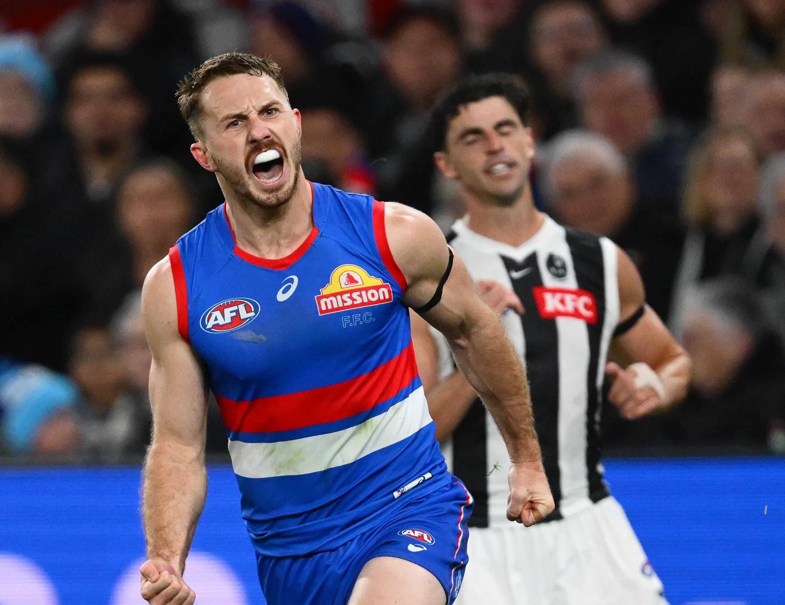 Bulldogs Secure Thrilling Victory Over Magpies With Match-Winning Mark