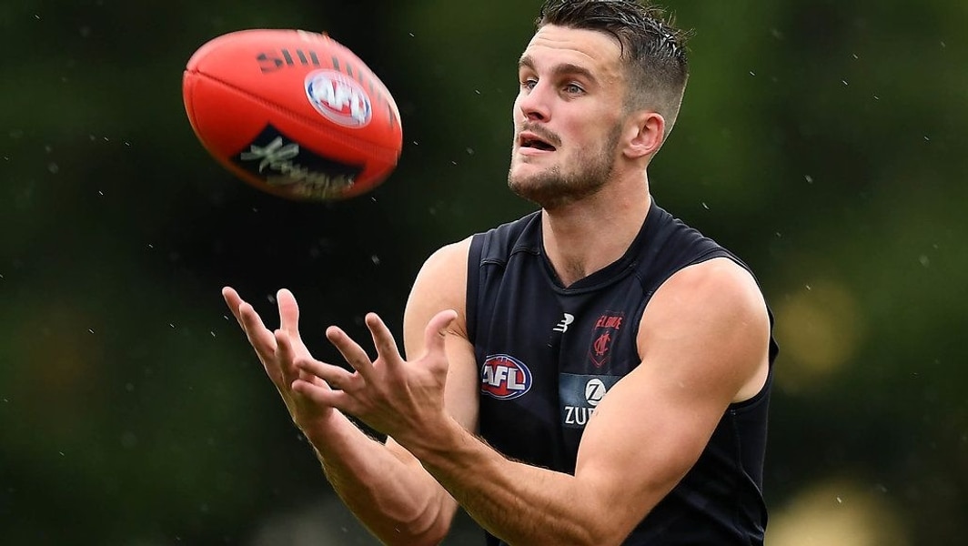 Dee Keen To Leapfrog Mark Of The Century Dad