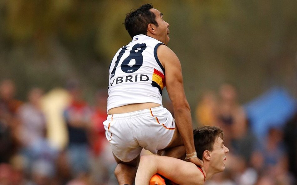 Watch Eddie Takes One Of The Biggest Hangers Tex Has Seen