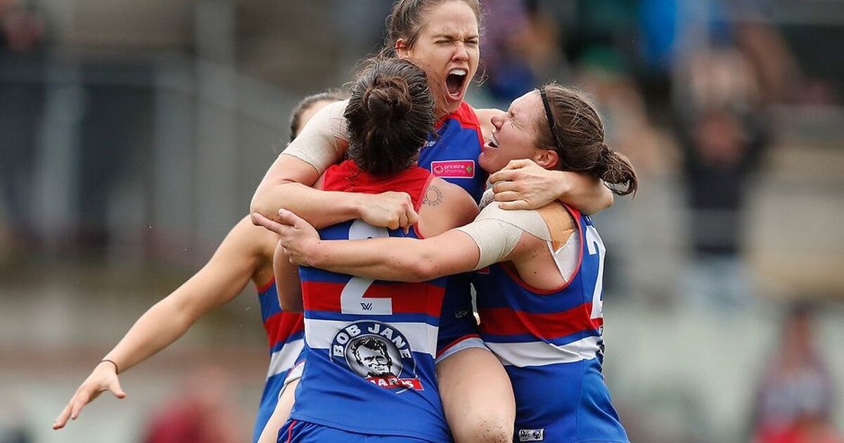 AFLW Kearney scoops the pool with B&F win