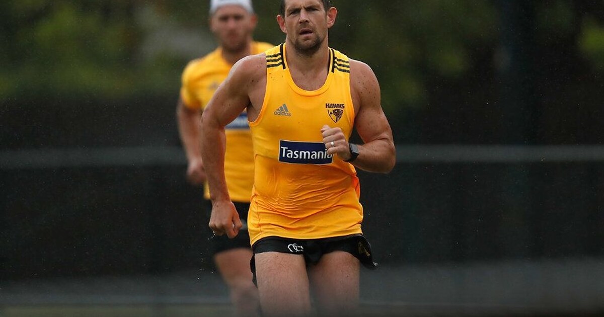 Sliding Doors Damian Barrett looks at round two