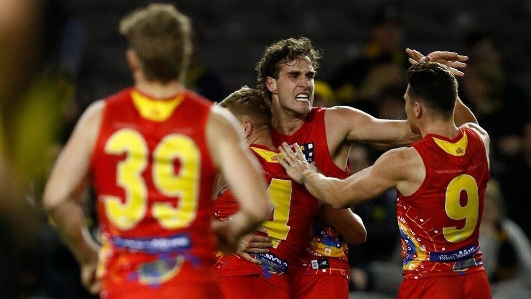 The Gold Cursed Suns Injury Nightmare Continues But 2022 May Not Be Wasted