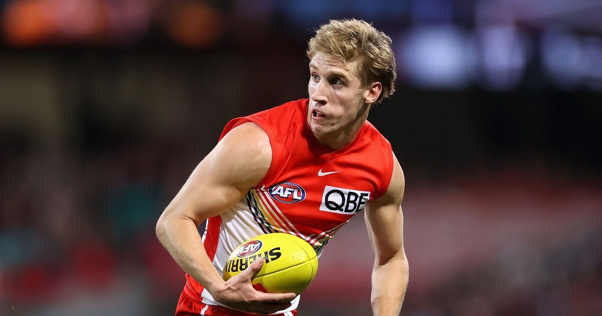 Late-blooming Sydney Swan Dylan Stephens 'still far from satisfied'