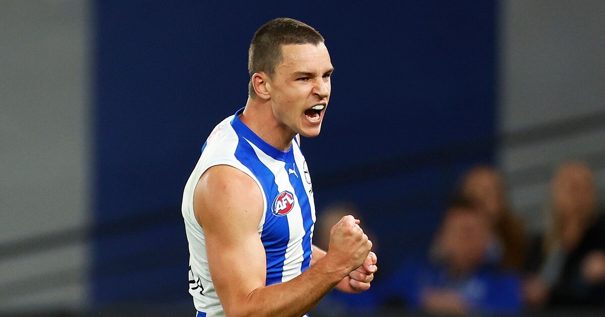 Merry Christmas, Roos Emerging star Luke DaviesUniacke signs on for two more years