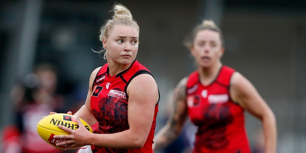 Essendon Bomber Daria Bannister learns to run with it after ACL setback - Vimarsana News