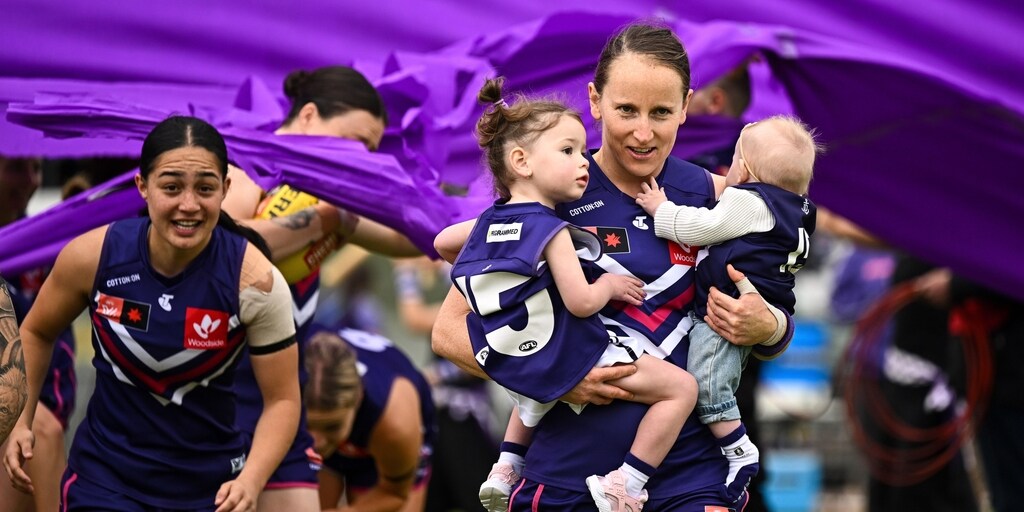 Former Fremantle Dockers captain Kara Antonio returns to club in new coaching role - Vimarsana News