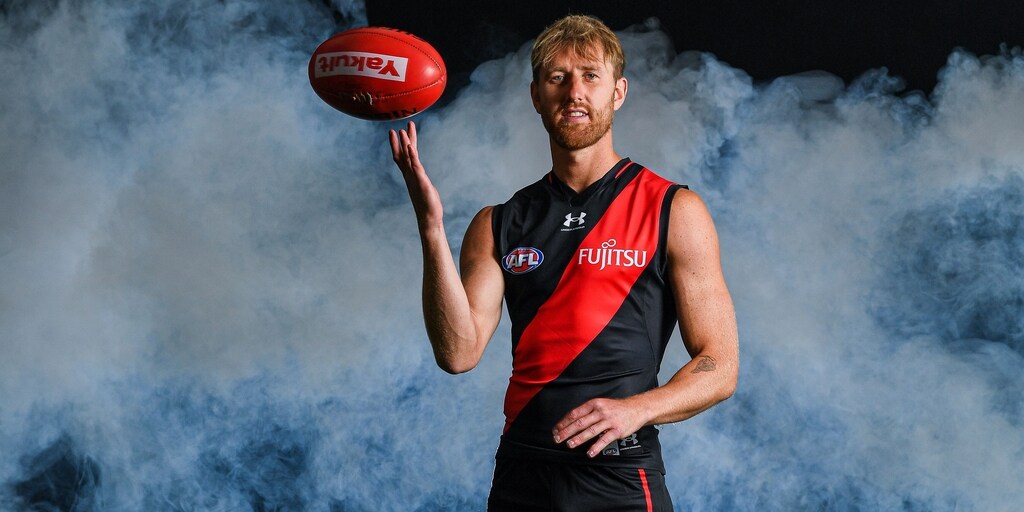 Essendon Bombers coach Brad Scott brushes off mounting criticism of former skipper Dyson Heppell - Vimarsana News