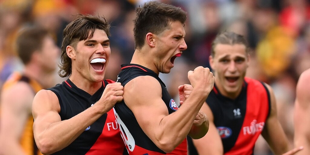 Striving for glory in his own way: Fearless Essendon Bomber Archie Perkins continues to grow - Vimarsana News