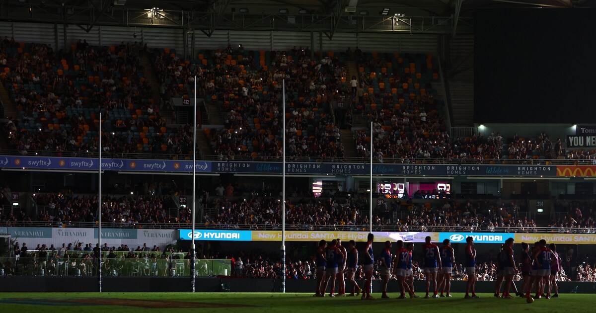 Follow it live Brisbane v Melbourne from 6.55pm AEST