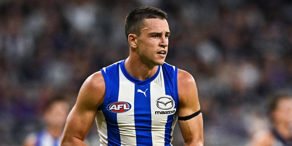 Blow for North Melbourne Kangaroos as gun mid Luke Davies-Uniacke withdraws from Dees clash - Vimarsana News