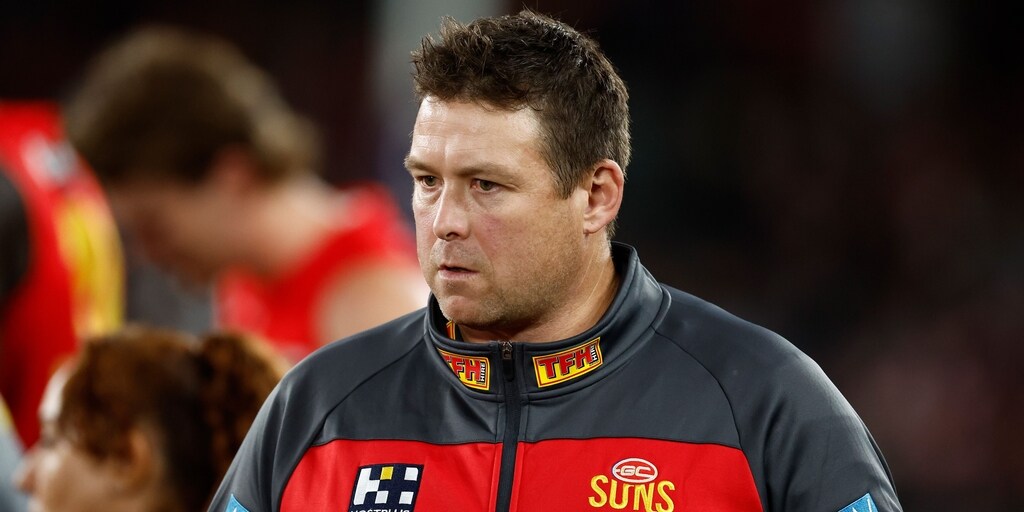 'We're all under pressure': Gold Coast Suns back Stuart Dew, still eye finals - Vimarsana News