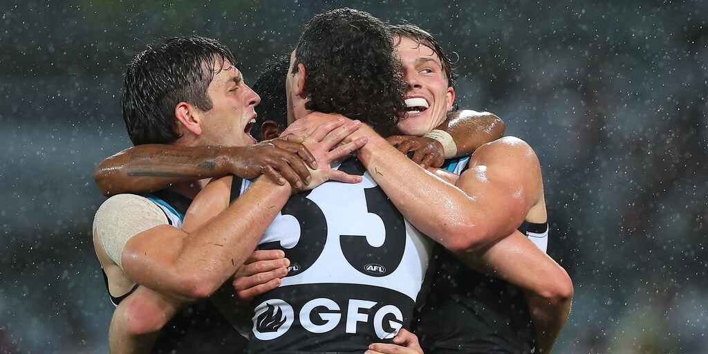 Port Adelaide in a storm: Power sails home over wet Western Bulldogs - Vimarsana News