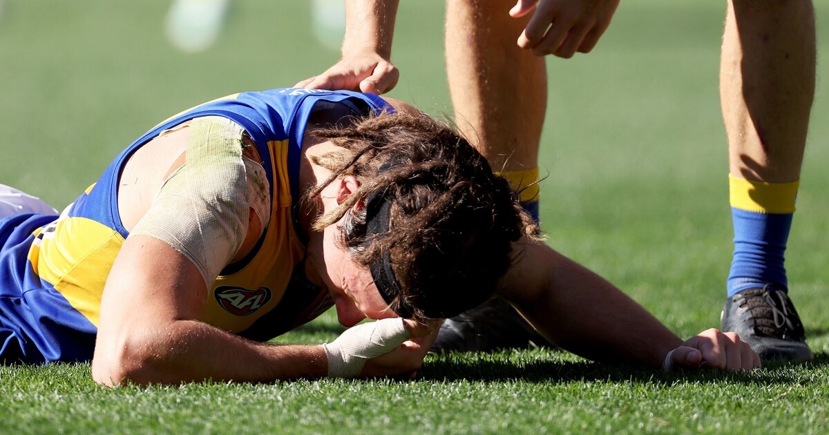 Ken Hinkley defends Port Adelaide Power skipper Tom Jonas after hit on young West Coast Eagle