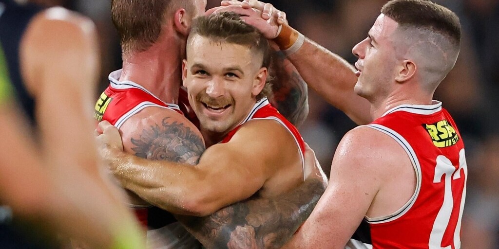 Tough, tenacious, top-spot St Kilda Saints too good for Carlton Blues - Vimarsana News