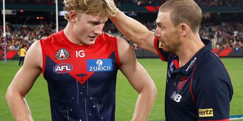 'Thank god we didn't': Melbourne Demons almost dragged Jacob van Rooyen before late burst - Vimarsana News