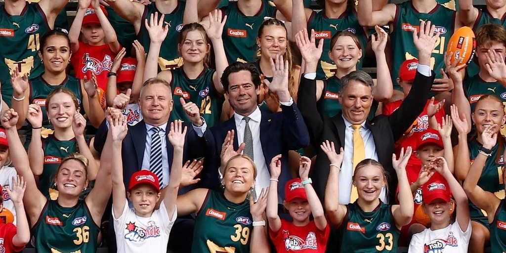 LISTEN: Tassie confirmed, Oliver twists and other biggest stories - Vimarsana News