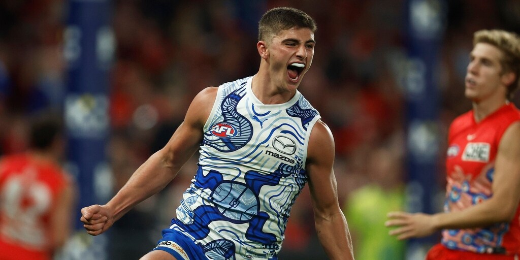 First-year North Melbourne Kangaroos player Harry Sheezel caps record-breaking year with first B&F crown - Vimarsana News