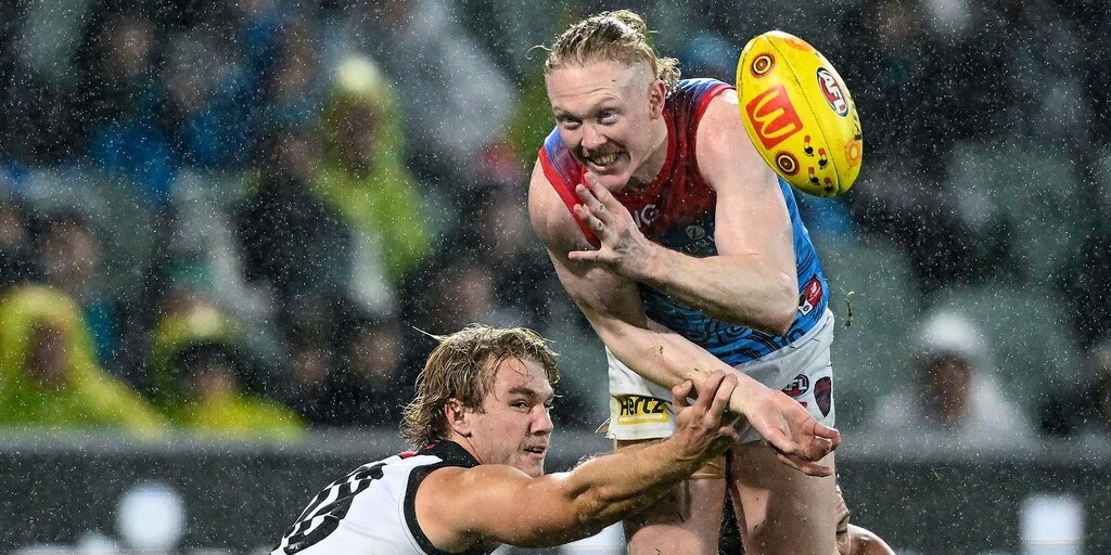 'Not sure how long it is': Melbourne Demons take cautious approach with gun midfielder Clayton Oliver - Vimarsana News