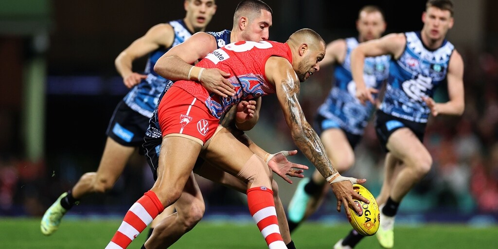 Swans, Blues clash in season-defining blockbuster. Follow LIVE 7.50pm AEST - Vimarsana News