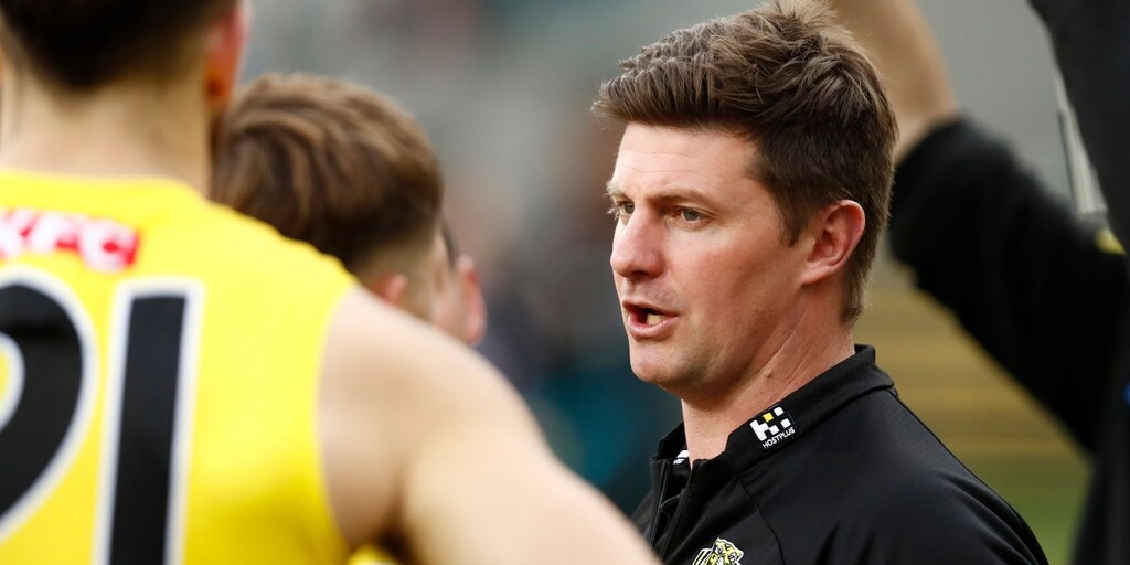 How Richmond Tigers tried to honour 'Dimma' Hardwick, what keeps Ken Hinkley up at night - Vimarsana News