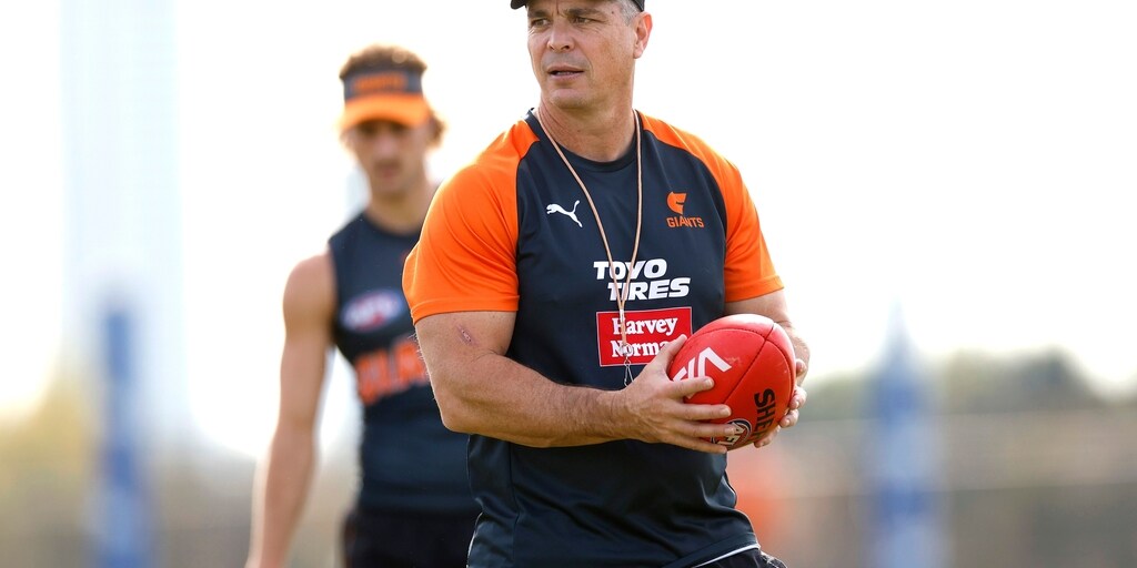 'He kind of ruined it': Giants' dual reunion adds spice to crucial clash - Vimarsana News