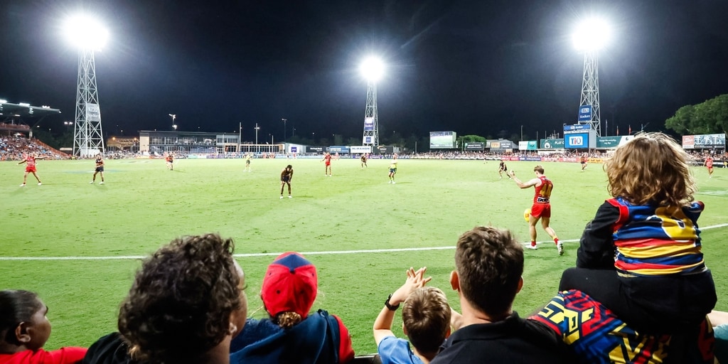 Elite footy locked in for Top End - Vimarsana News