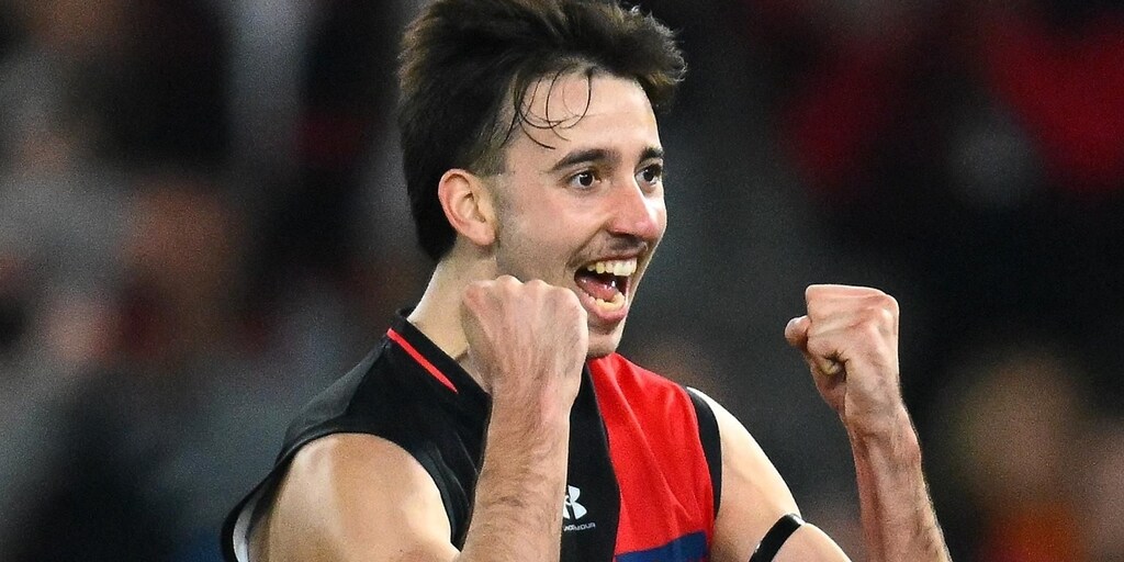 Essendon Bombers wingman Nic Martin no longer flying under the radar - Vimarsana News