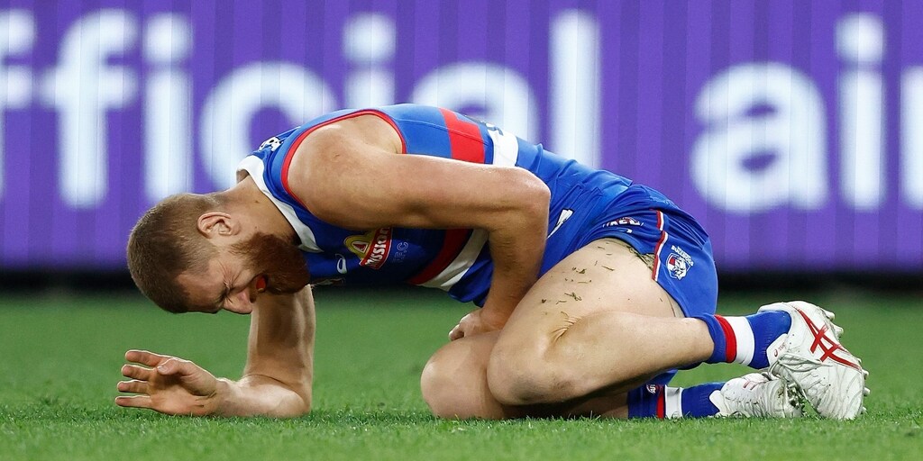 Star recruit Liam Jones, gun half-back Ed Richards to boost Dogs for crunch showdown - Vimarsana News