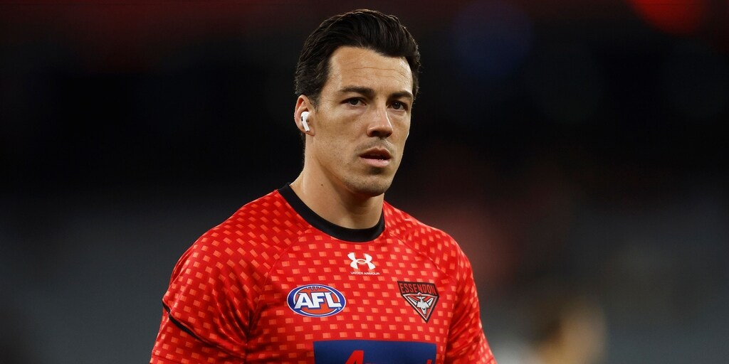 Essendon Bombers insist 'highly regarded' mid Dylan Shiel is not a trade option - Vimarsana News