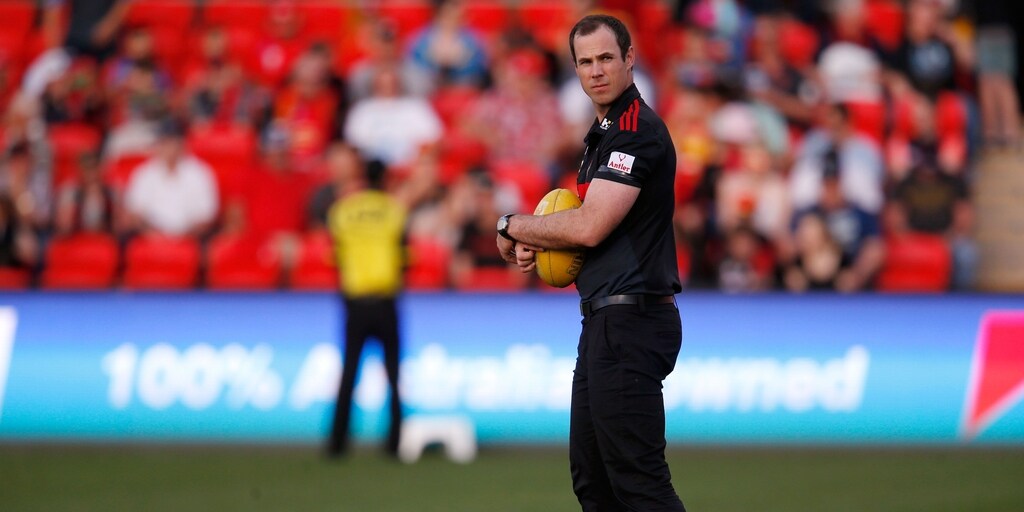 Western Bulldogs target Geelong Cats mentor after missing out on Justin Leppitsch - Vimarsana News