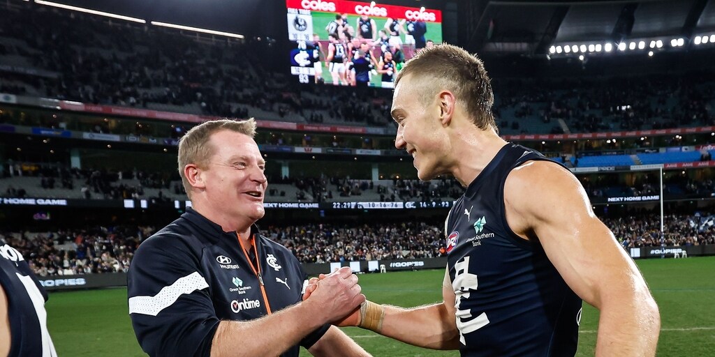 Carlton coach Michael Voss touch conversations Collingwood coach Craig McRae Mason Cox - Vimarsana News