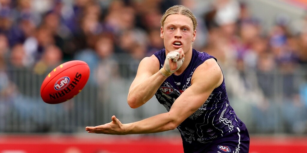 'There's a lot of upside': Fremantle Docker Hayden Young set to stay in new role - Vimarsana News