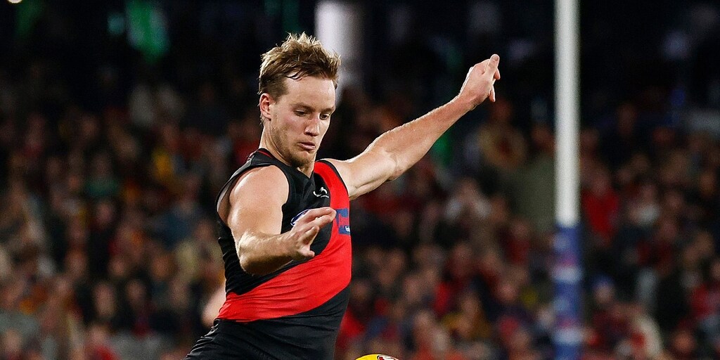 Nine things we learned: Bombers must re-sign their gun midfielder - Vimarsana News