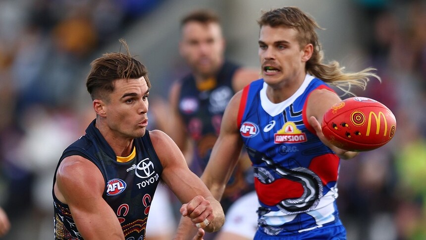 Ben Keays during the match between Adelaide and the Western Bulldogs in R10, 2023. Picture: AFL Photos
