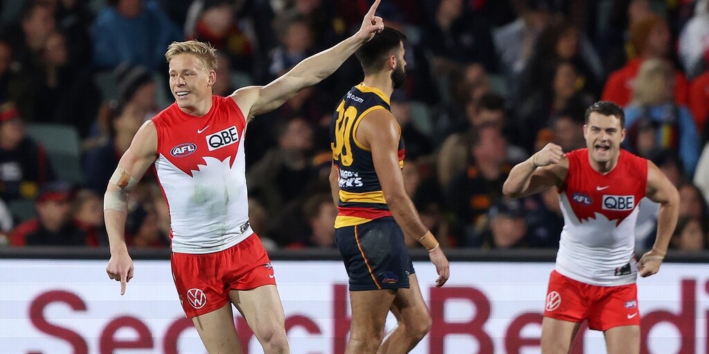 Crows denied! Controversial call sees Swans surge towards finals - Vimarsana News