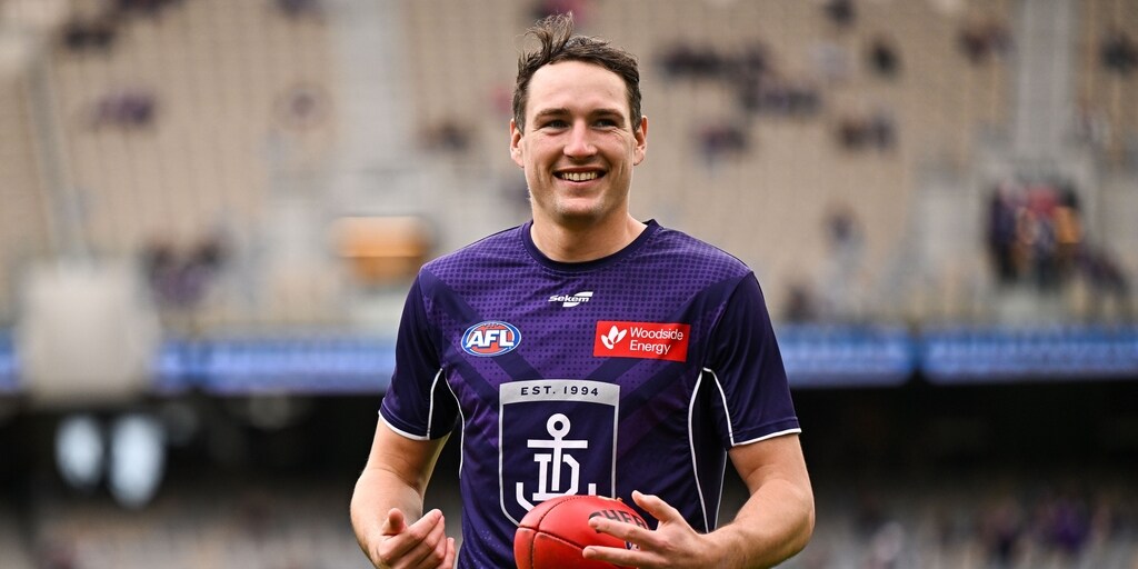 Stress reaction sidelines Fremantle Dockers defender Brennan Cox, hope for round one - Vimarsana News