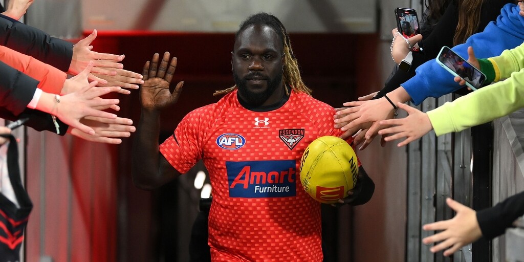 Follow it LIVE: Essendon Bombers v Collingwood Magpies - Vimarsana News