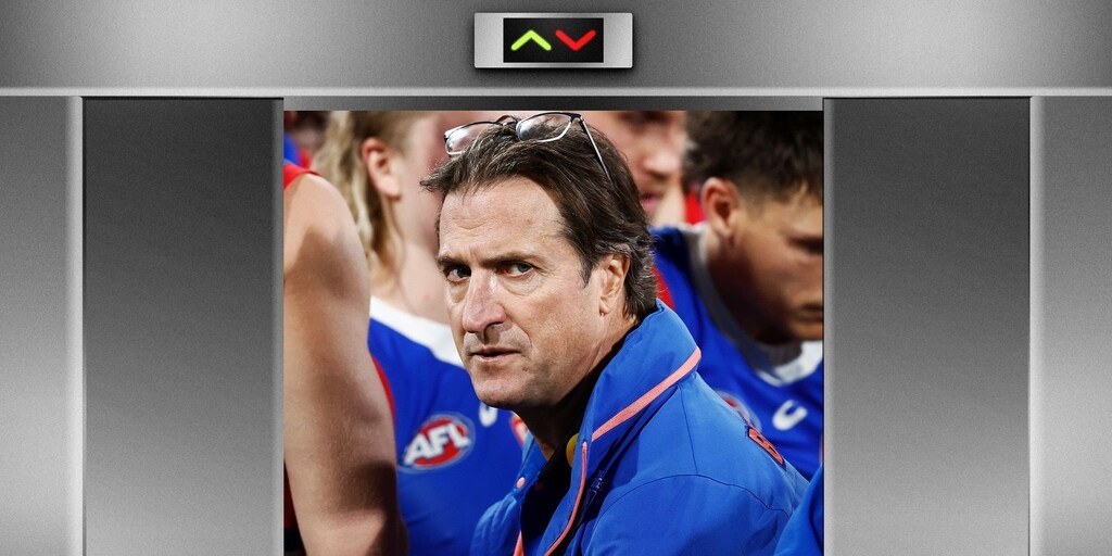 Sliding Doors Damian Barrett - Vimarsana News