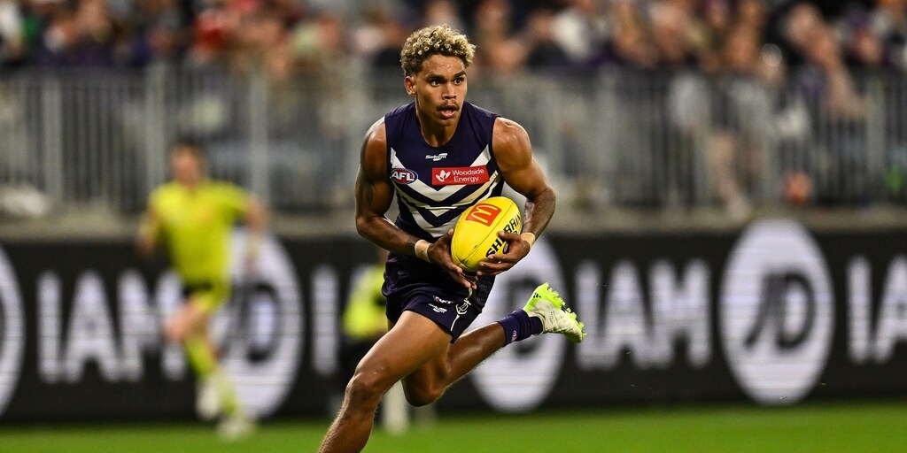 Hawthorn Hawks make a play for dashing Fremantle Docker Liam Henry - Vimarsana News