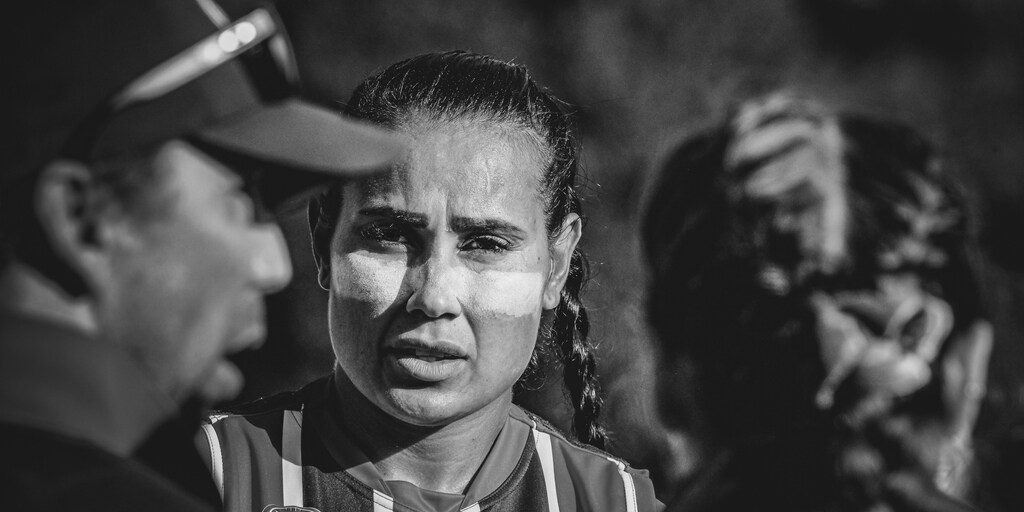 Behind the Lens: The art of capturing footy's 'human element' - Vimarsana News