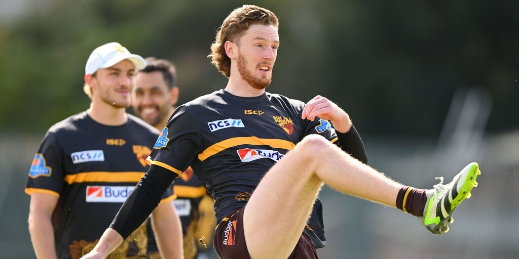 Hawthorn Hawks defender Denver Grainger-Barras out for months after toe surgery - Vimarsana News