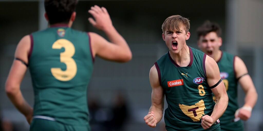 Plugging the Leake: Tassie's 'Mr Fix-It' James Leake rockets into draft calculations - Vimarsana News